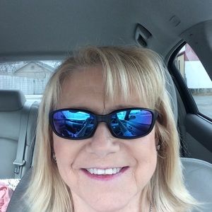 Meet your Posher, Arlene